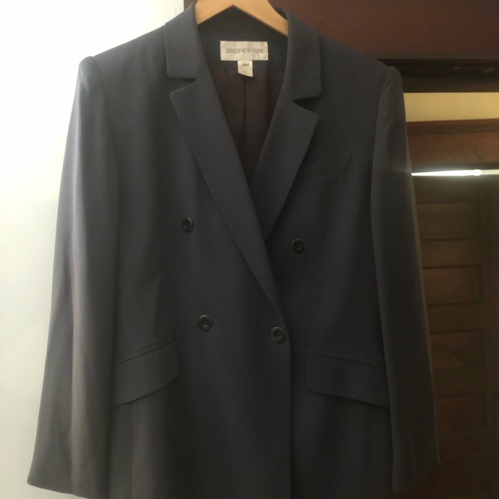 Vintage Jones New York Women's Navy silk Double-Breasted Blazer
